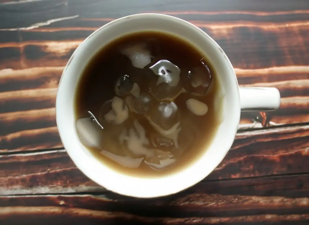 Putting Sea Moss Gel in Coffee
