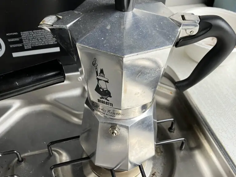 How to Know When Your Moka Pot is Done: Signs, Sounds, and Tips for Perfect Brewing