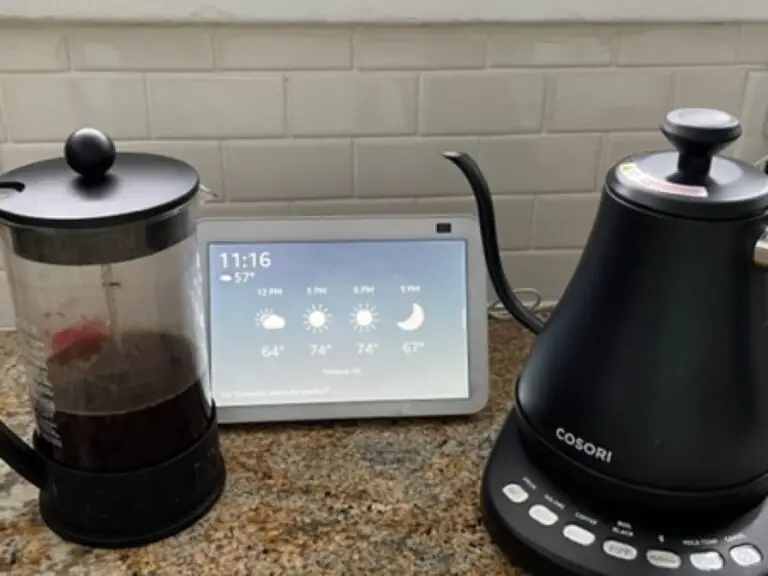 Percolator vs Kettle: Tea Brewing, Features, Which to Buy